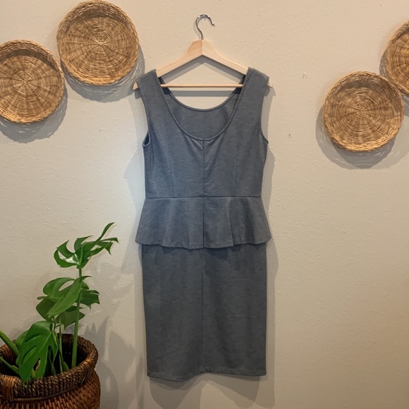 Anthro THML Upland Girl Sleeveless Gray Peplum Knee-length Sheath/Bodycon dress - Picture 3 of 6